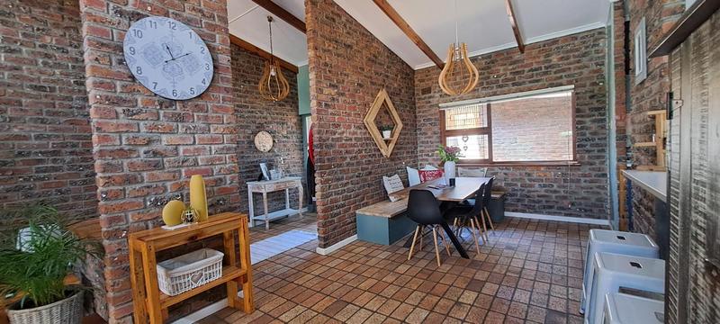 4 Bedroom Property for Sale in Dormehls Drift Western Cape